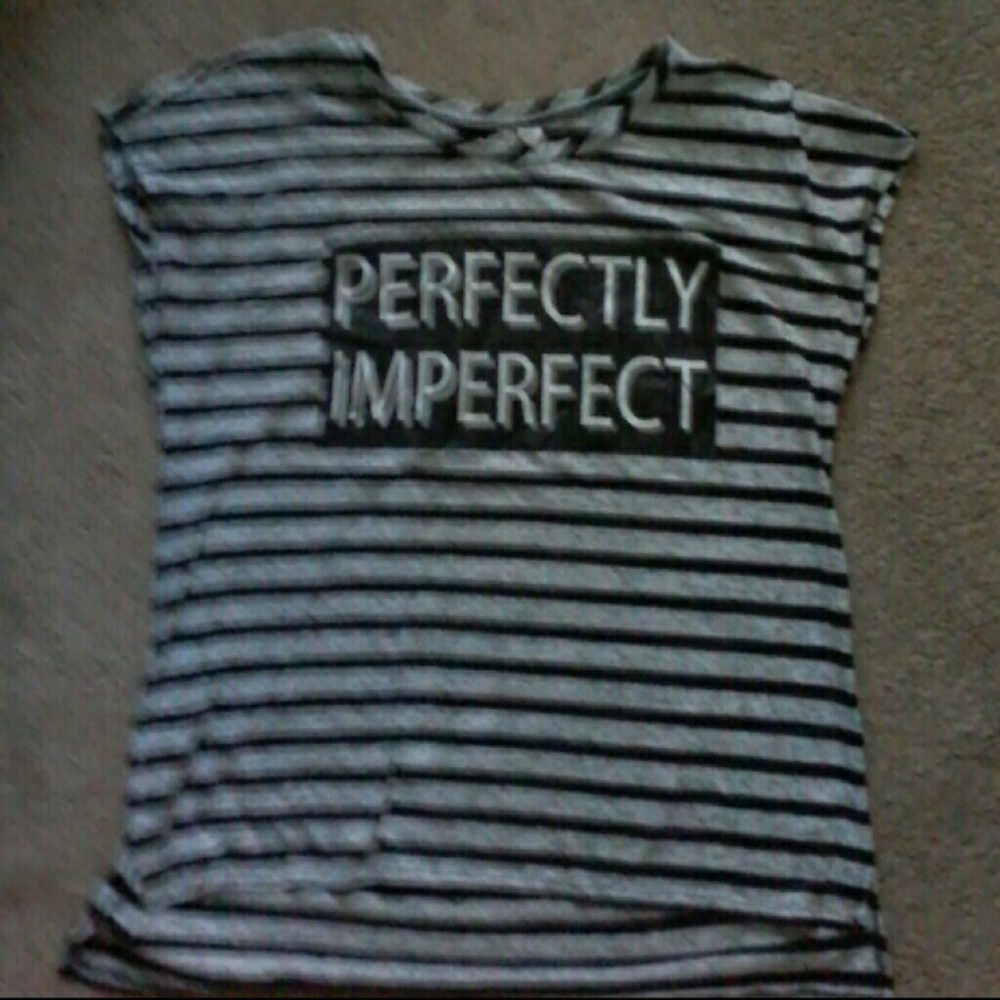 Shirt - Picture 2 of 2